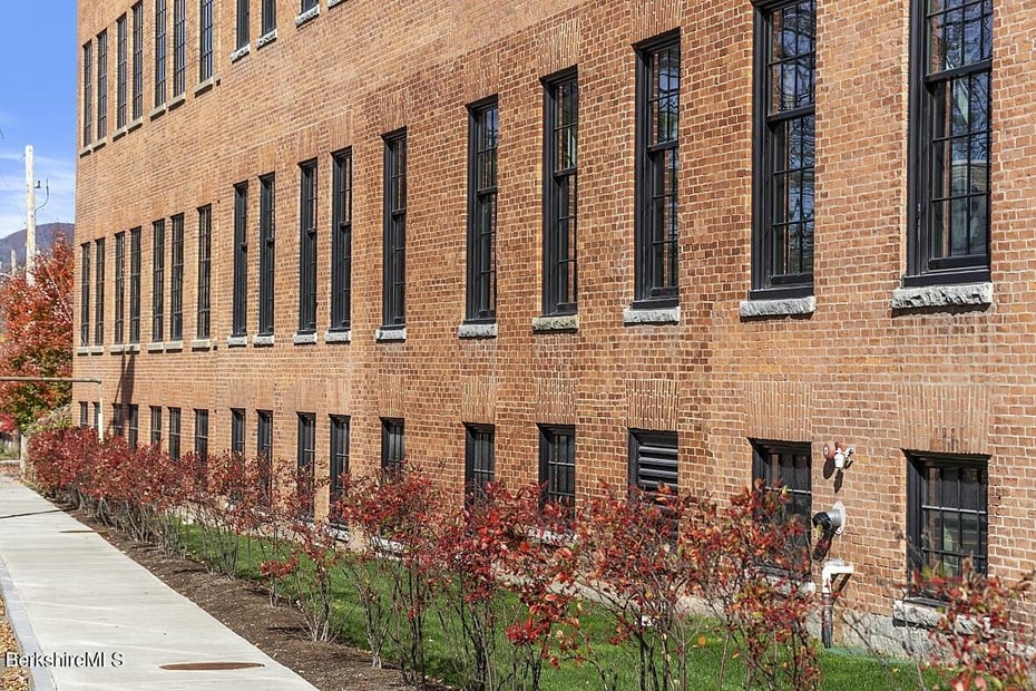 160 Water St  #407 Photo 25