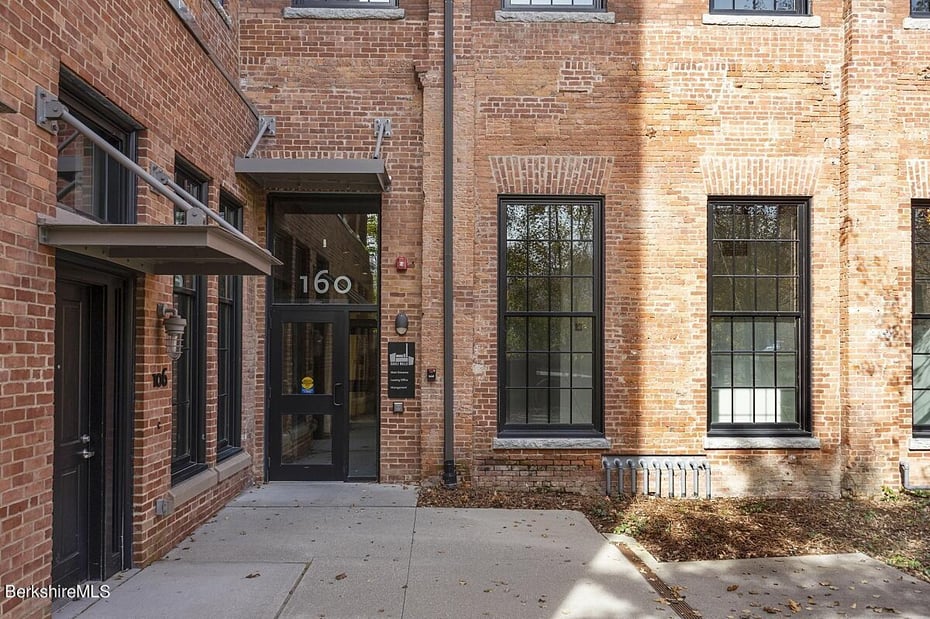 160 Water St  #407 Photo 17