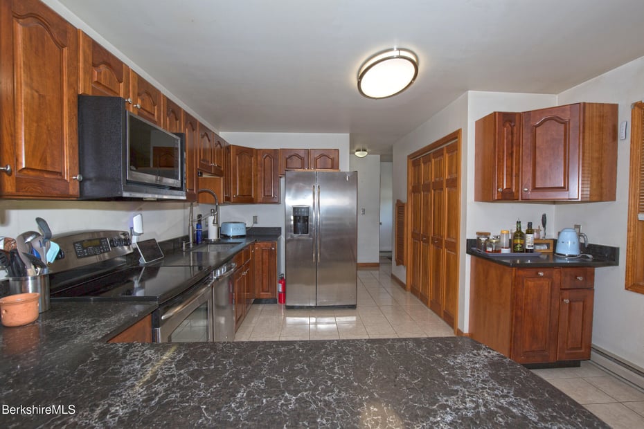 222 Brough Rd Photo 16