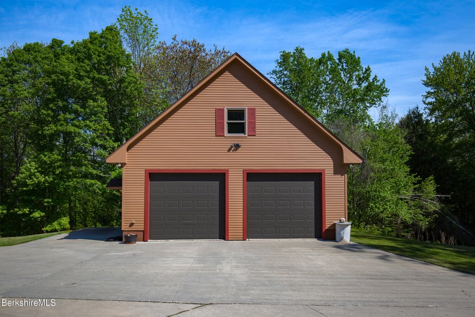 222 Brough Rd Photo 13