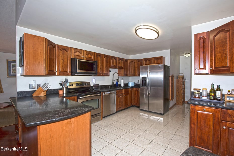 222 Brough Rd Photo 5