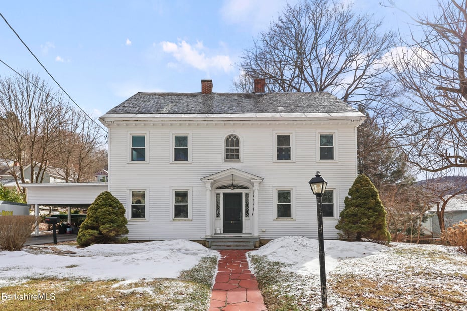 82 Cherry St Photo 1