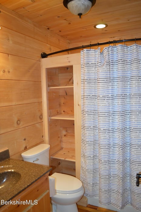 223 Silver Leaf Dr Photo 23