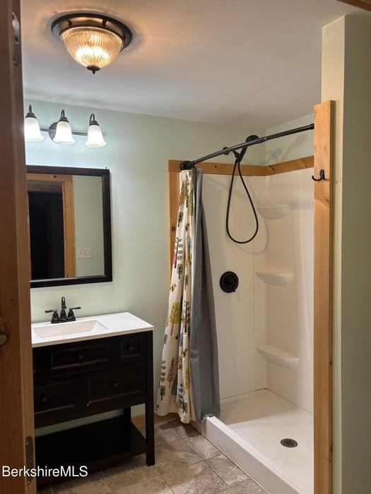 223 Silver Leaf Dr Photo 39