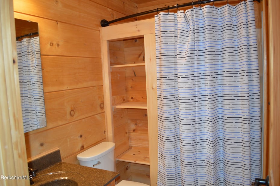 223 Silver Leaf Dr Photo 22