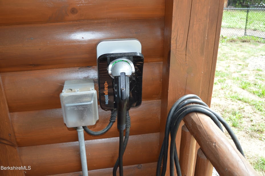 223 Silver Leaf Dr Photo 27