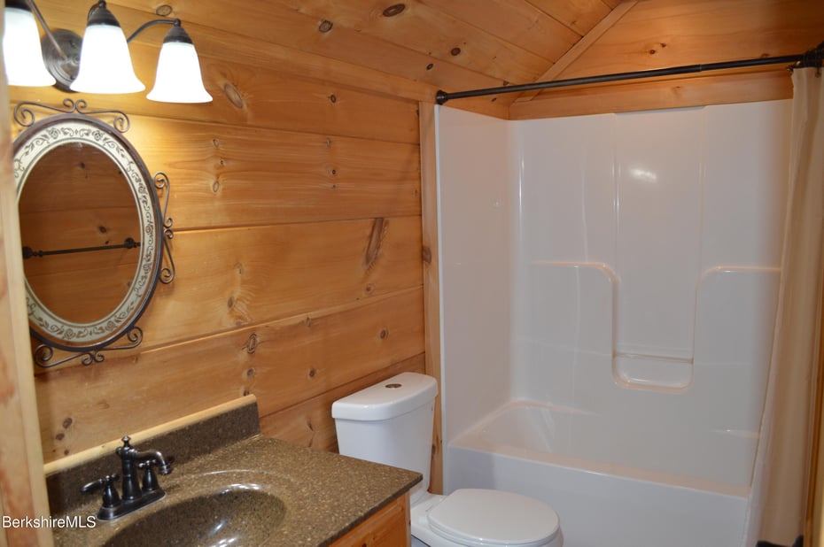 223 Silver Leaf Dr Photo 25