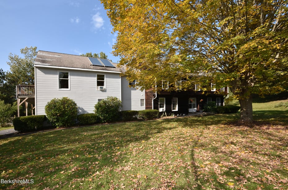 131 Wilshire Dr Photo 7