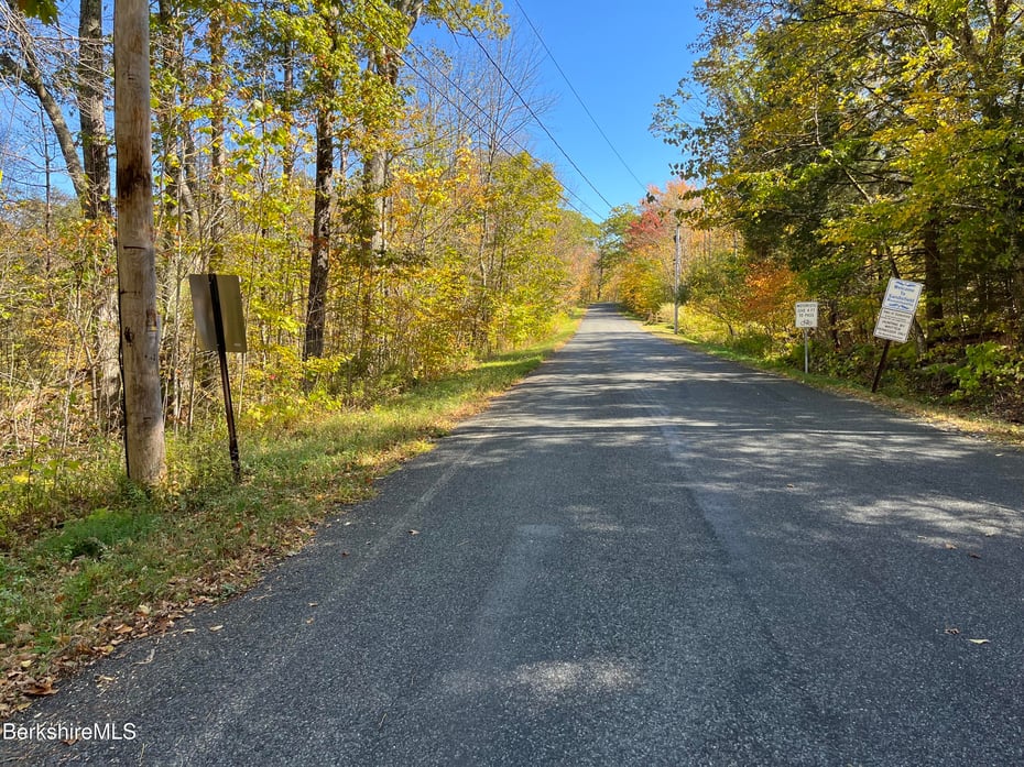 0 Sandisfield Rd Photo 5