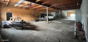 156-160 River St Photo 7