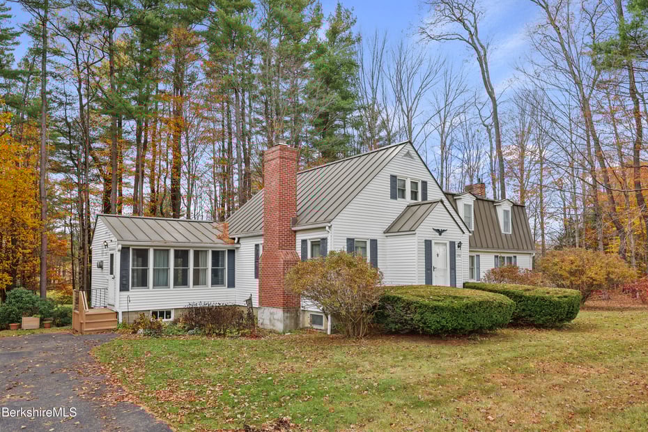 1772 Swamp Rd Photo 5