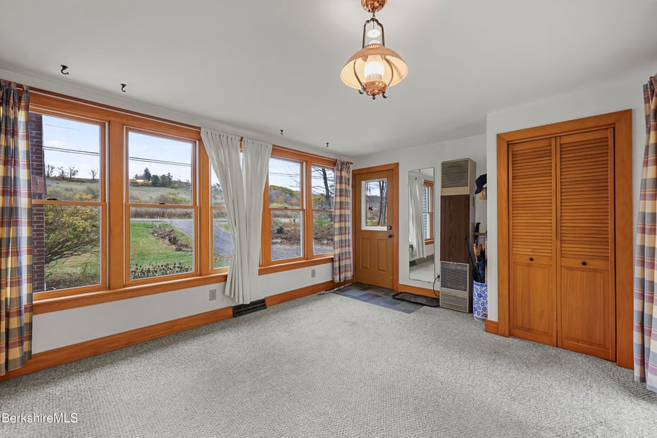 1772 Swamp Rd Photo 13