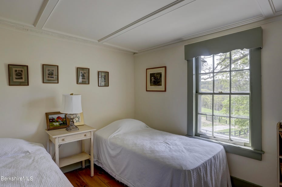 185 Keyes Hill Rd Photo 27