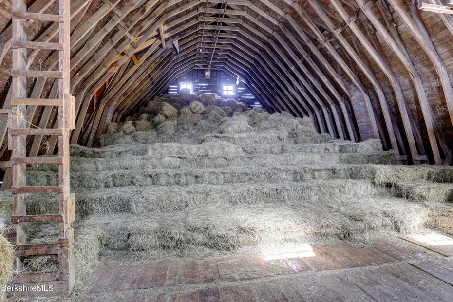 185 Keyes Hill Rd Photo 37