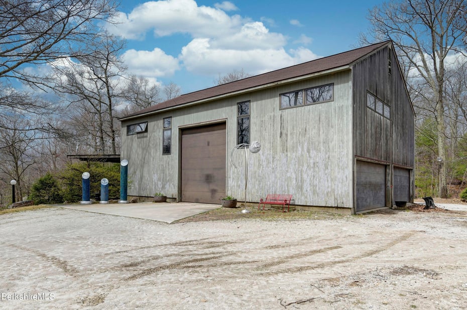 481 Shunpike Rd Photo 8