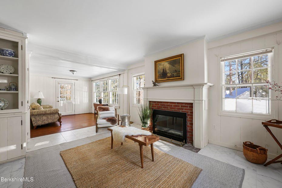 20 Sheffield Egremont Rd Photo 5