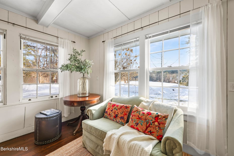 20 Sheffield Egremont Rd Photo 22