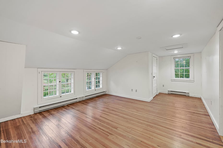 20 Sheffield Egremont Rd Photo 56