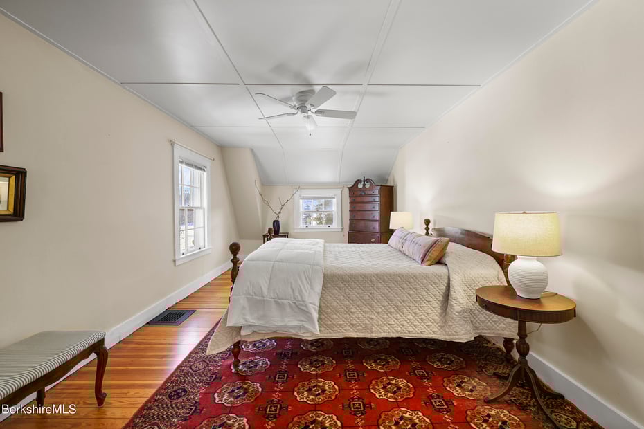 20 Sheffield Egremont Rd Photo 39