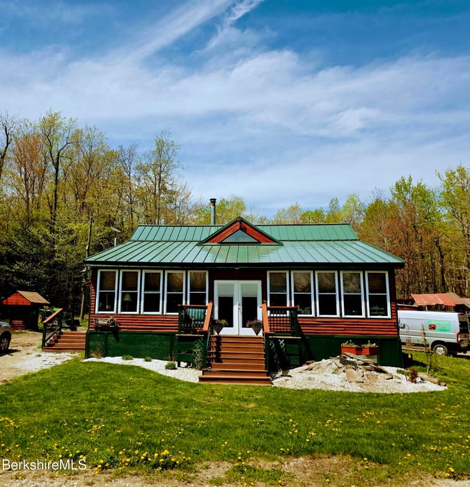 51 Bog Pond Rd Photo 1