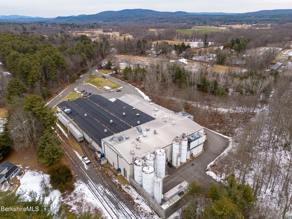 113 Silver St Photo 6