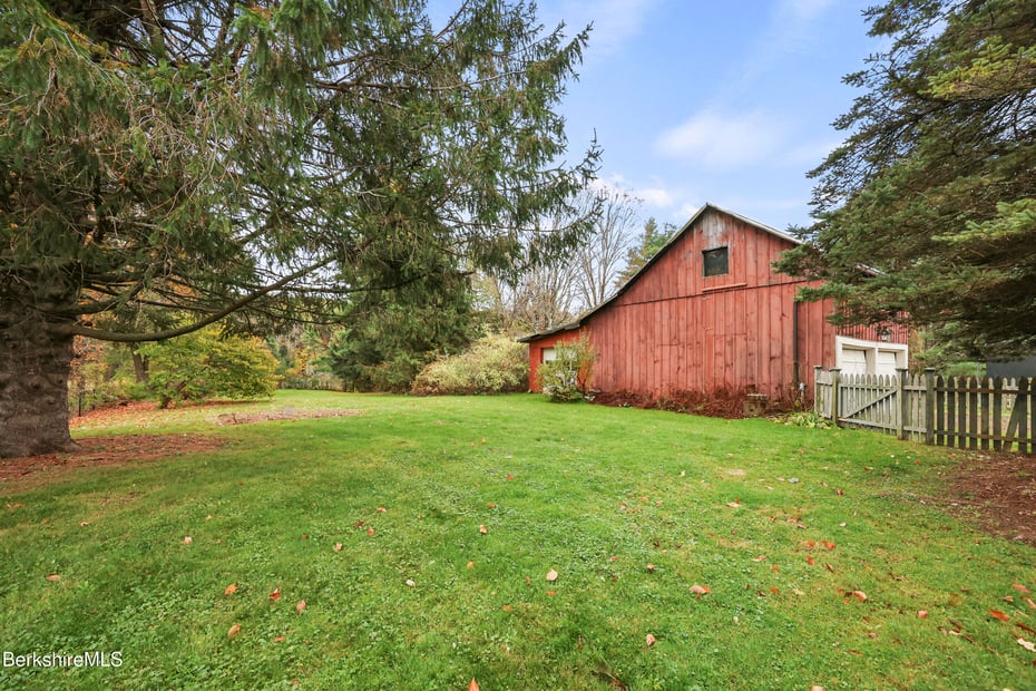 2801 State Rd Photo 36