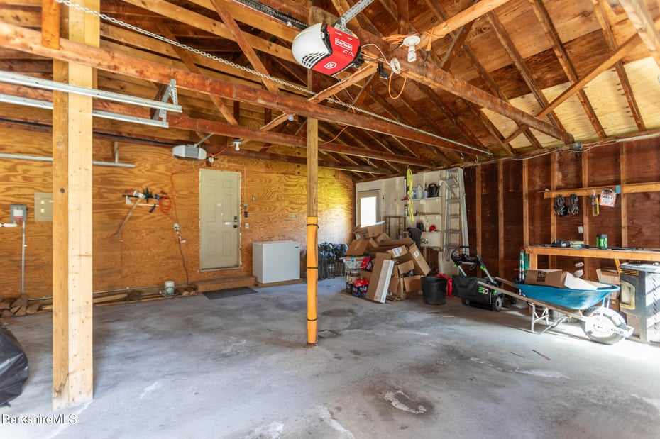 147 Brough Rd Photo 58