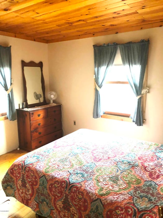 48 Canterbury Ln Photo 33