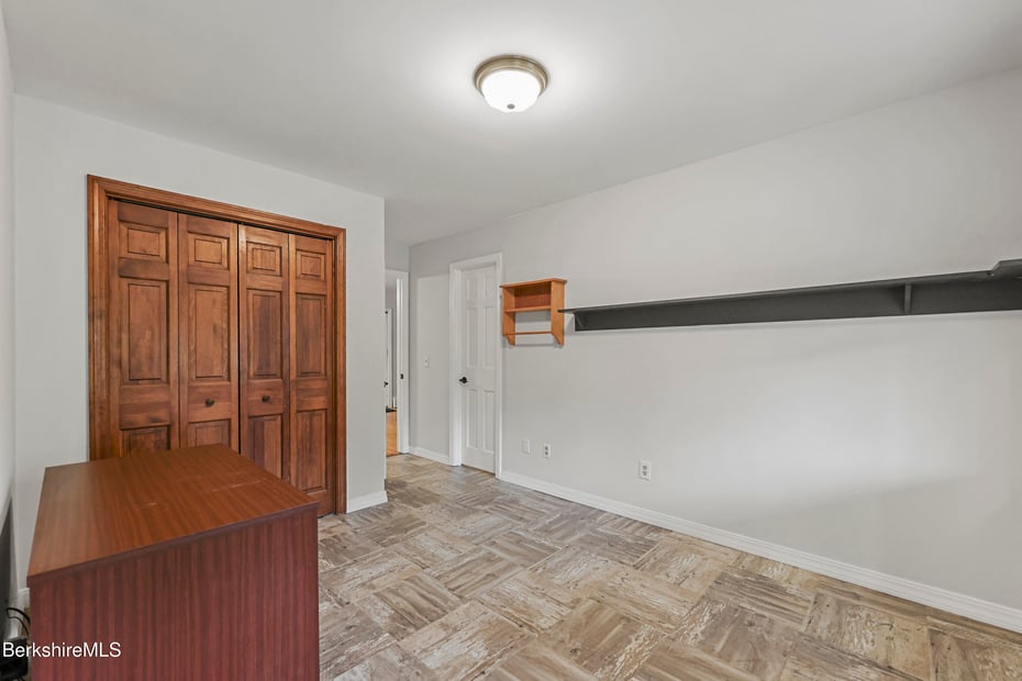 104 Washington Mountain Rd Photo 19