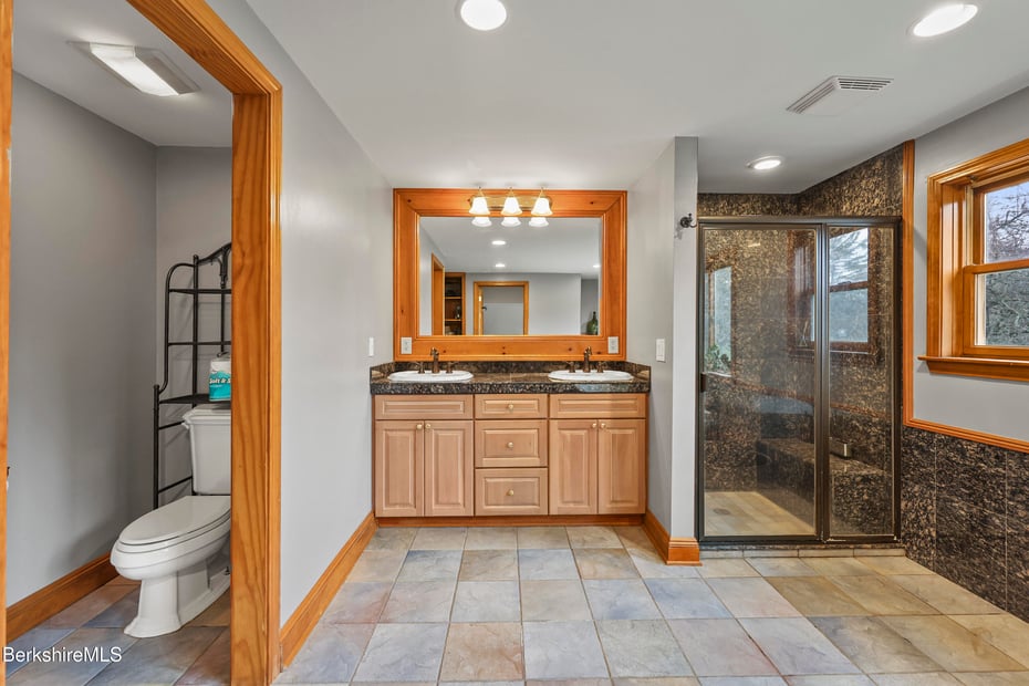 104 Washington Mountain Rd Photo 41