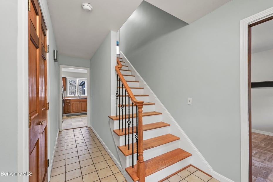 104 Washington Mountain Rd Photo 27