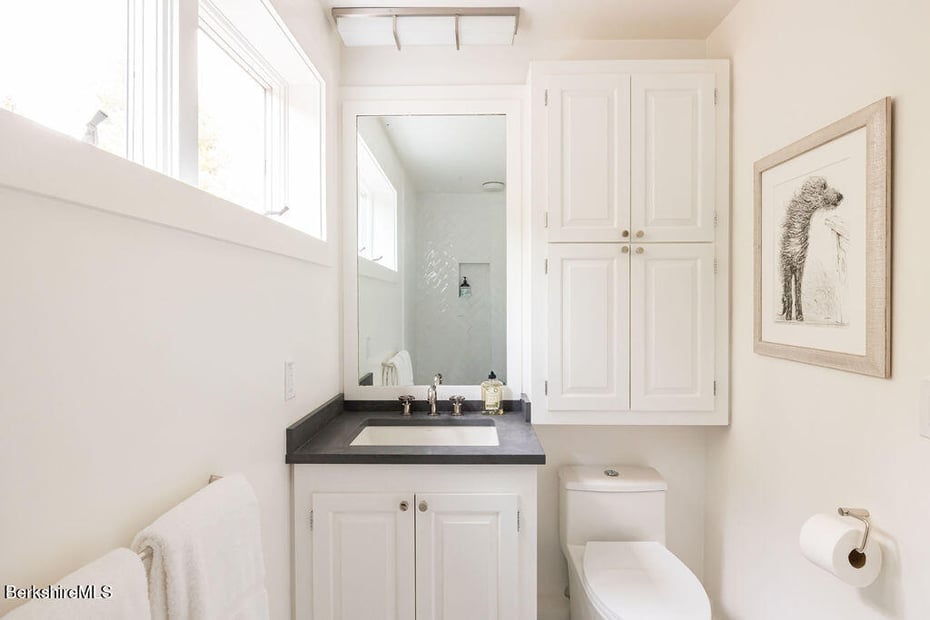 302A Egremont Plain Rd Photo 33