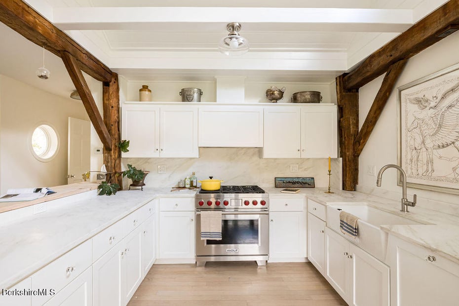 302A Egremont Plain Rd Photo 16