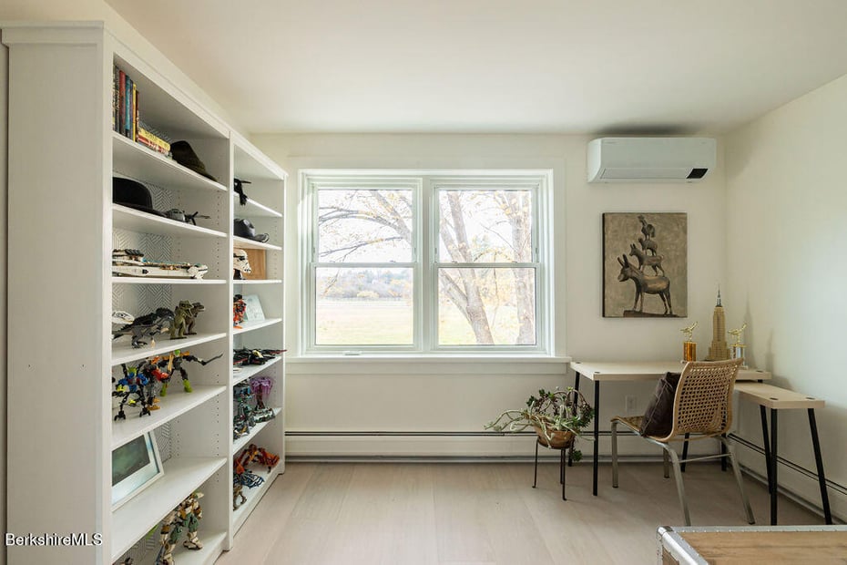 302A Egremont Plain Rd Photo 36