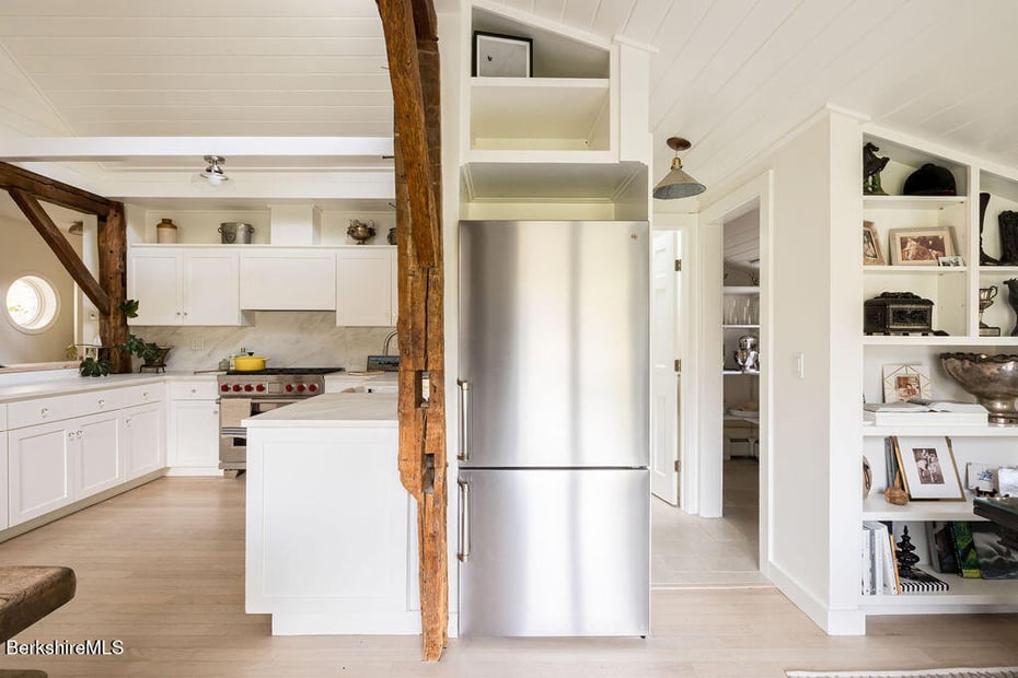 302A Egremont Plain Rd Photo 18