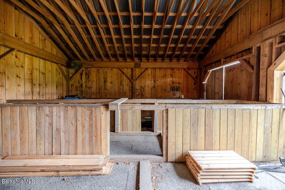 302A Egremont Plain Rd Photo 60