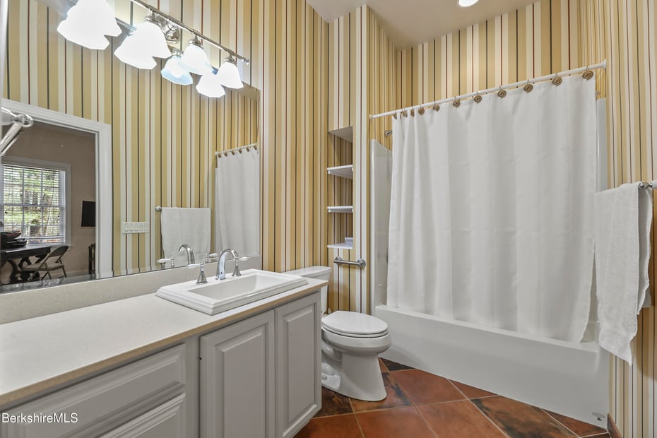 141 Stevens Lake Way Photo 36
