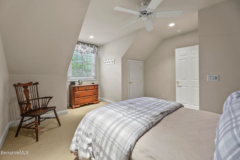 141 Stevens Lake Way Photo 47