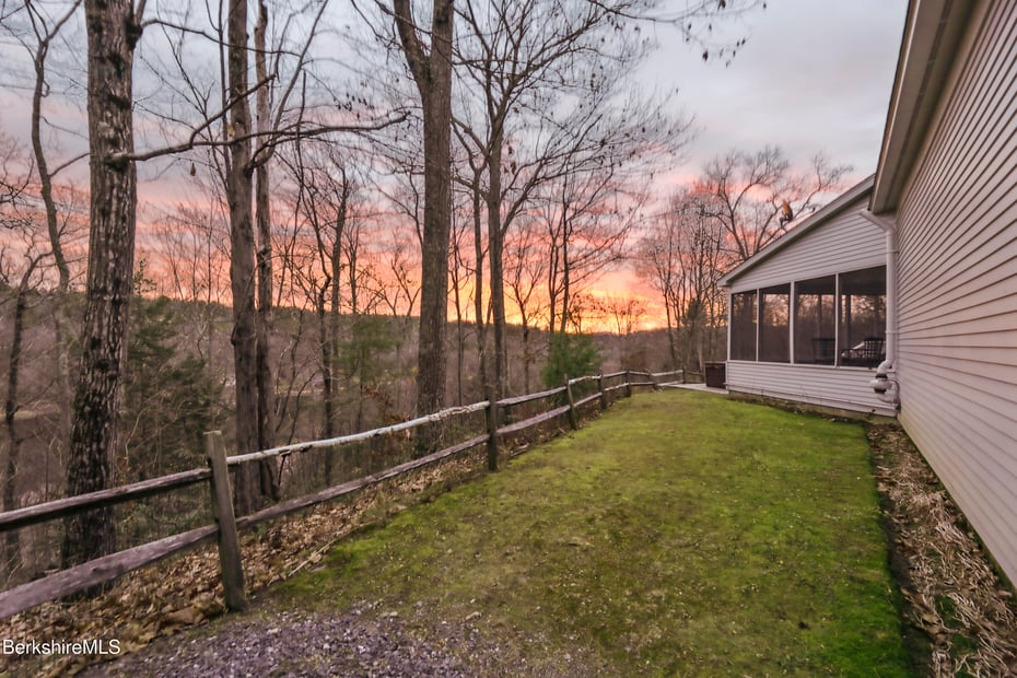 141 Stevens Lake Way Photo 4