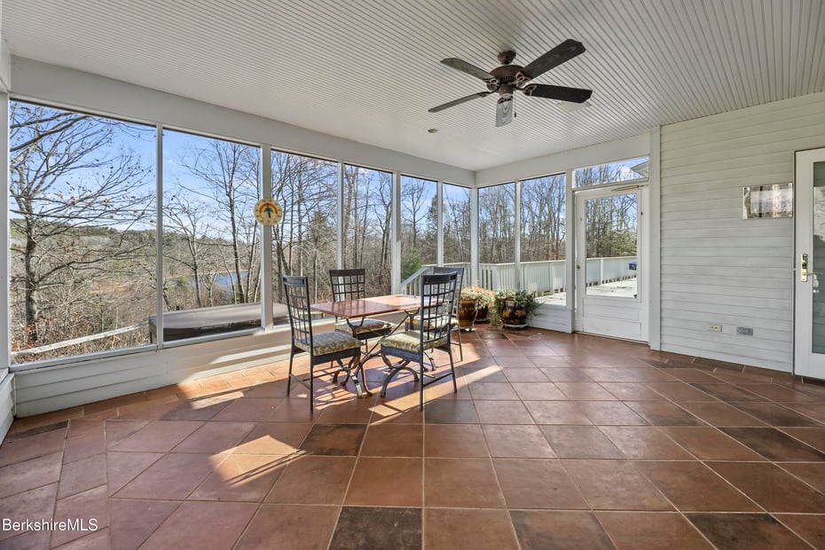 141 Stevens Lake Way Photo 38