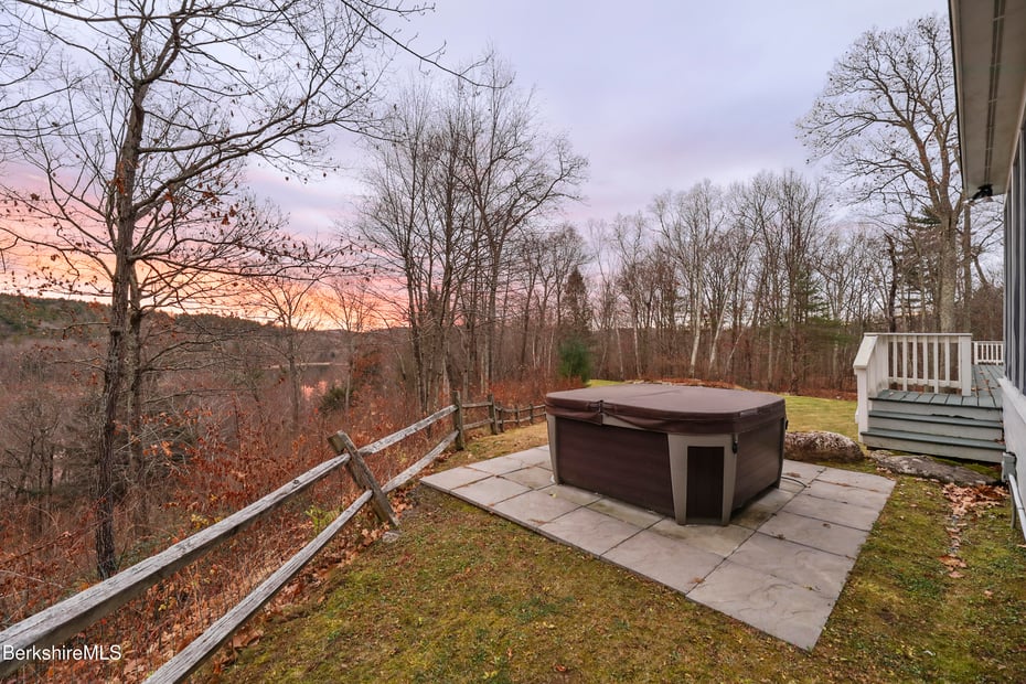 141 Stevens Lake Way Photo 5
