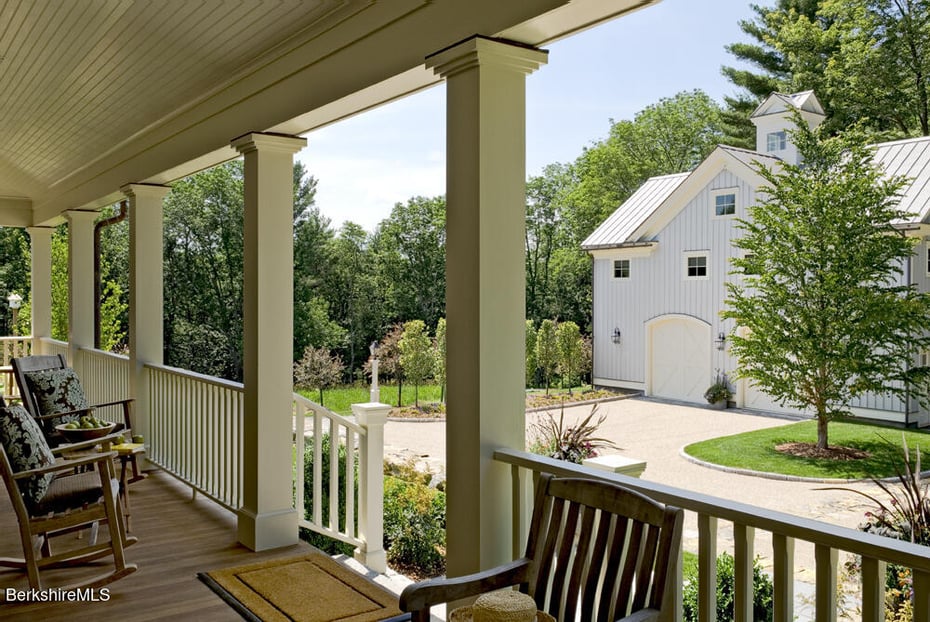 258 Sandisfield Rd Photo 38