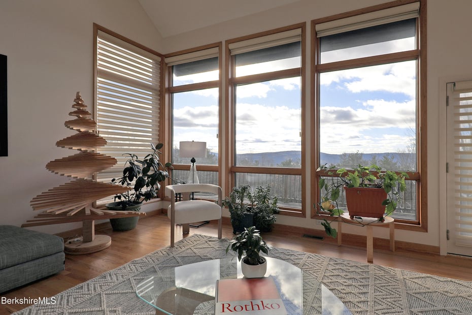 126 Temple Hill Rd Photo 49