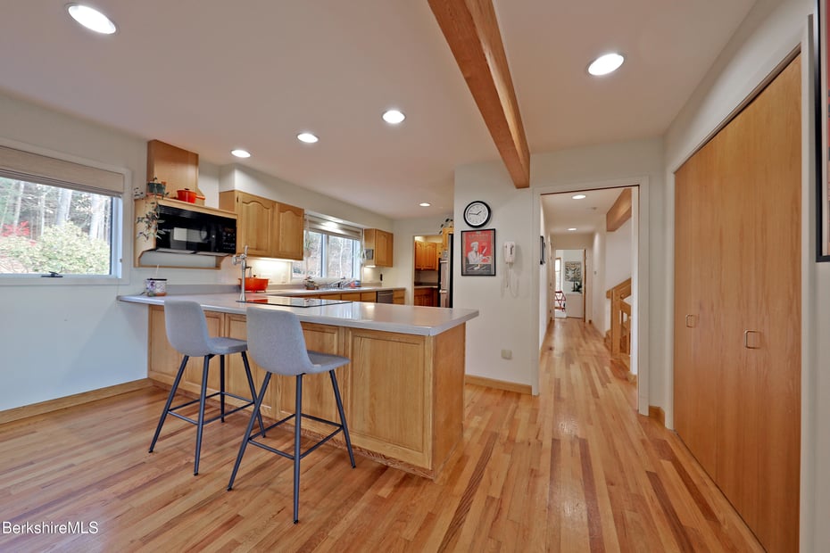 126 Temple Hill Rd Photo 16