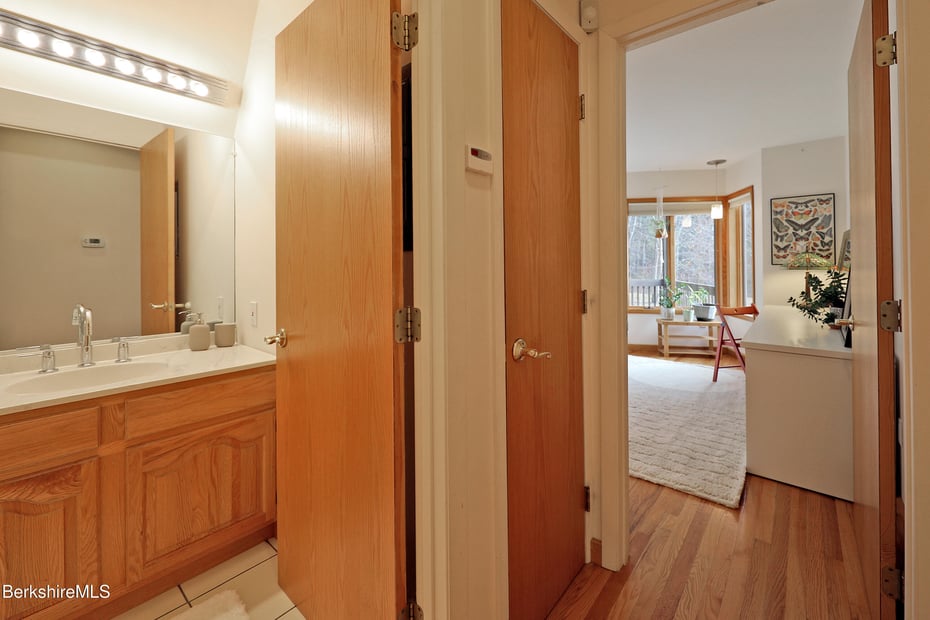 126 Temple Hill Rd Photo 27