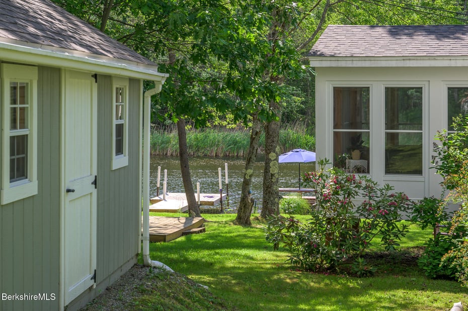 91 Henry Dr Photo 7