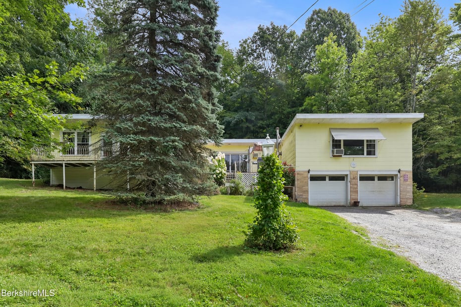 268 E Rd Photo 1
