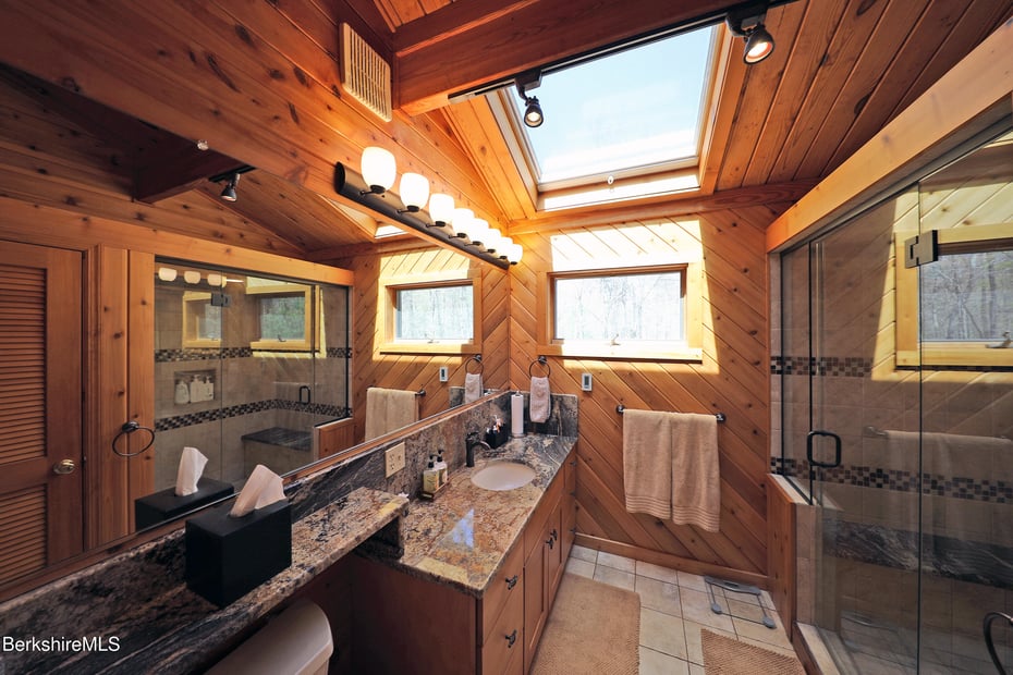 55 Mallard Dr Photo 35