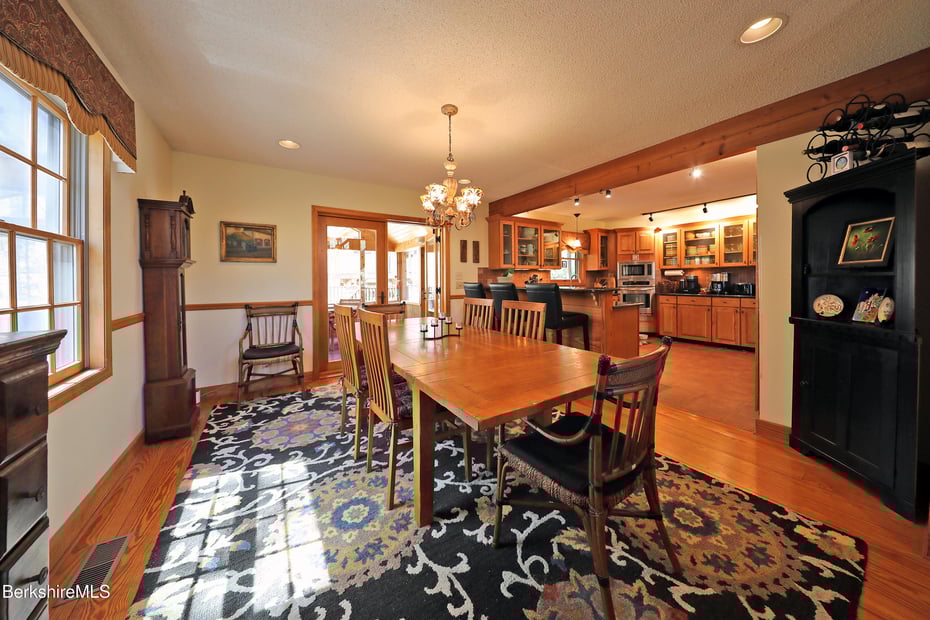 55 Mallard Dr Photo 16