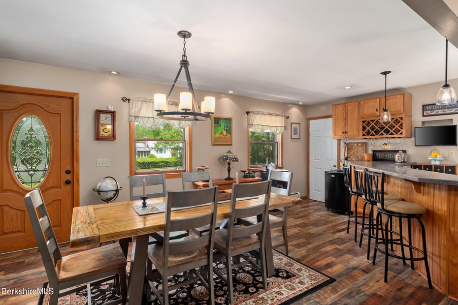 51 Fieldwood Dr Photo 8